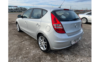 Hyundai I30 1.6GRDI-115-ITALIA - автомобили, коли, обяви за нови и употребявани 8