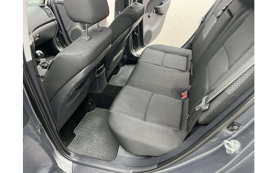 Hyundai I30 1.6CRDI 90кс 6 СКОРОСТИ АВТОПИЛОТ КЛИМАТРОНИК - автомобили, коли, обяви за нови и употребявани 8