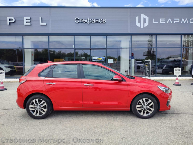 Hyundai I30 4-вр. Хечбек 99к.с. Бензин - автомобили, коли, обяви за нови и употребявани 4