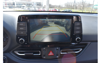 Hyundai I30 1.6D* AUTOMAT - автомобили, коли, обяви за нови и употребявани 12