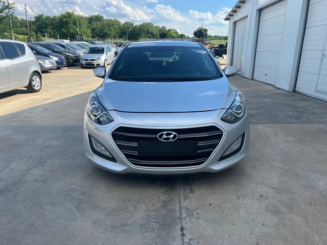 Hyundai I30 1.6crdi * Navi* * Nova* UNIKAT* - автомобили, коли, обяви за нови и употребявани 10