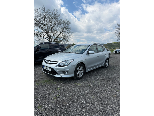 Hyundai I30 РЕГИСТРИРАНА* ГАЗ - автомобили, коли, обяви за нови и употребявани 0