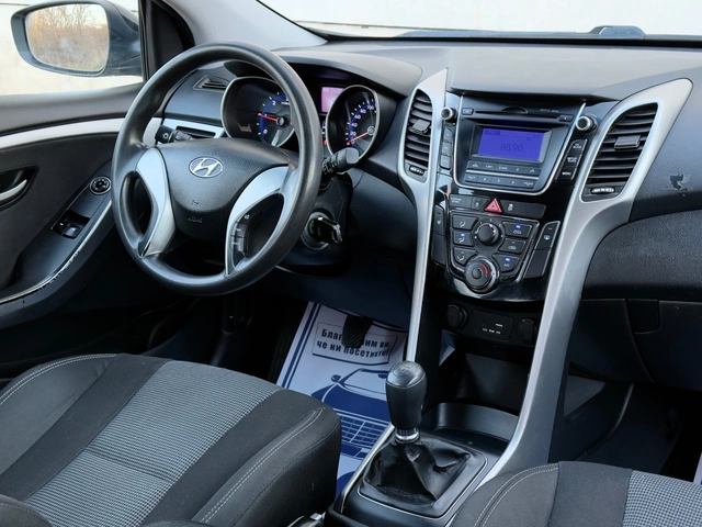 Hyundai i30 1.6CRDi EURO 6 - автомобили, коли, обяви за нови и употребявани 10