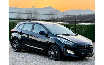 Hyundai i30 1.6CRDi EURO 6 - автомобили, коли, обяви за нови и употребявани 7