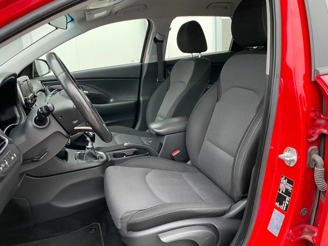 Hyundai I30 Върнат от Лизинг Euro 6B - автомобили, коли, обяви за нови и употребявани 10
