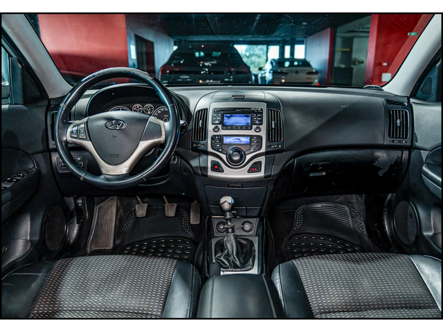 Hyundai I30 Hyundai I30  - автомобили, коли, обяви за нови и употребявани 10