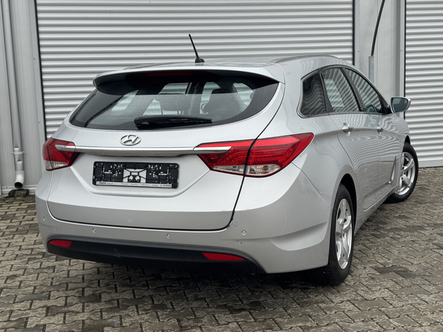 Hyundai I40 1, 7crdi 136ps, клима, аутохолд, подгрев, мулти, евро 5 - автомобили, коли, обяви за нови и употребявани 11