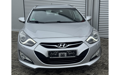 Hyundai I40 1, 7crdi 136ps, клима, аутохолд, подгрев, мулти, евро 5 - автомобили, коли, обяви за нови и употребявани 8