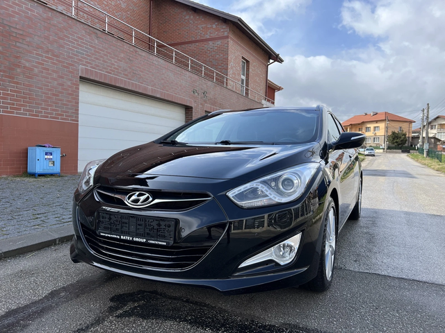 Hyundai I40 2.0i-AVTOMAT-ШВЕЙЦАРИЯ- - автомобили, коли, обяви за нови и употребявани 0