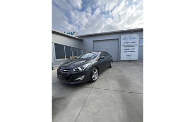 Hyundai I40 2.0 Premium - автомобили, коли, обяви за нови и употребявани 17