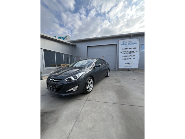Hyundai I40 2.0 Premium - автомобили, коли, обяви за нови и употребявани 17