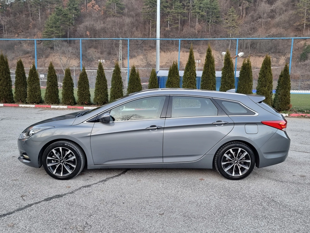 Hyundai I40 Avtomat/Navig/Facelift - автомобили, коли, обяви за нови и употребявани 2