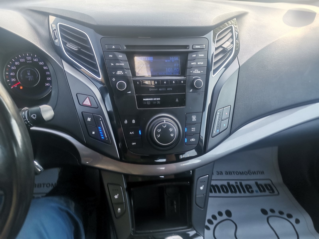 Hyundai I40 КАТО НОВ - автомобили, коли, обяви за нови и употребявани 11