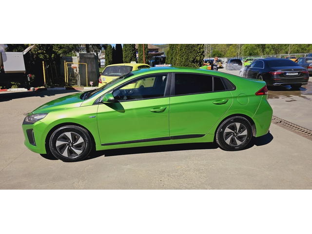 Hyundai Ioniq Full*Hybrid-Подготвен за такси - автомобили, коли, обяви за нови и употребявани 2