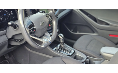 Hyundai Ioniq Hybrid* Подготвен за такси - автомобили, коли, обяви за нови и употребявани 8