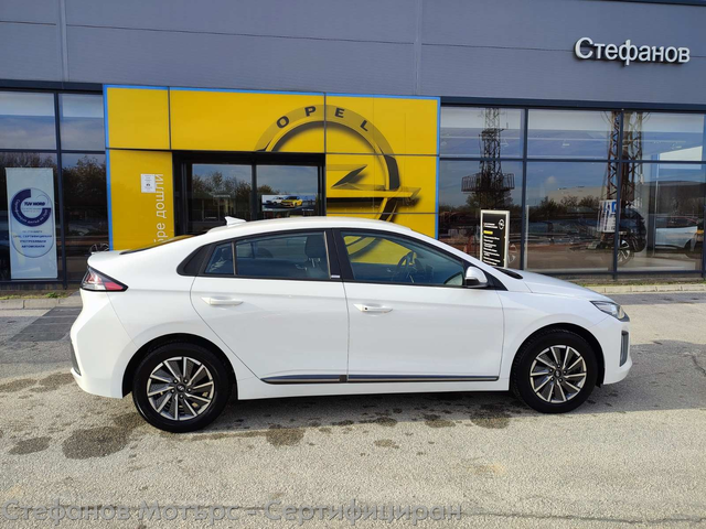 Hyundai Ioniq 4-вр. Хечбек 136к.с. Електрически - автомобили, коли, обяви за нови и употребявани 4