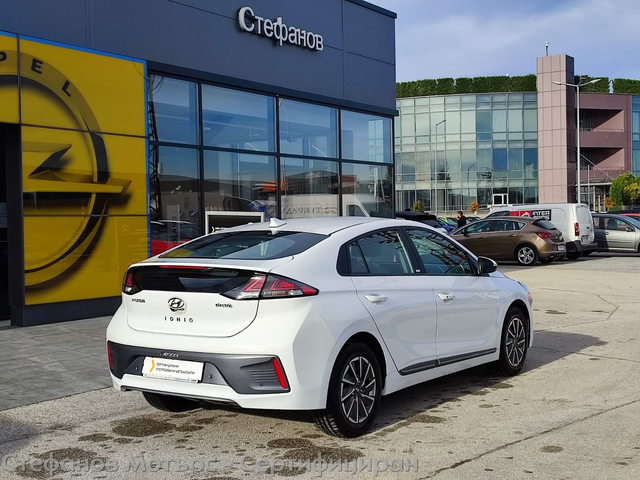 Hyundai Ioniq 4-вр. Хечбек 136к.с. Електрически - автомобили, коли, обяви за нови и употребявани 7
