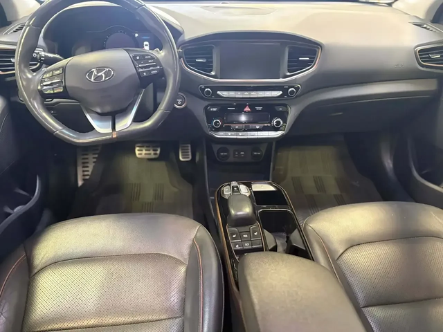 Hyundai Ioniq Electric ULTIMATE КОЖА ШИБЕДАХ CARPLAY KEYLESS ACC - автомобили, коли, обяви за нови и употребявани 6