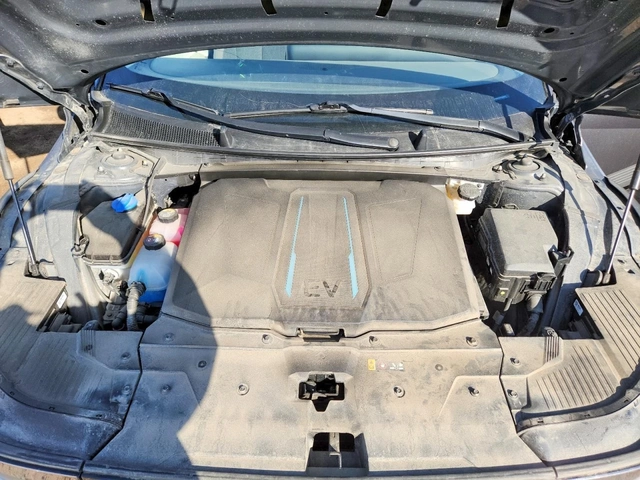Hyundai Ioniq 5 SEL RWD - автомобили, коли, обяви за нови и употребявани 11