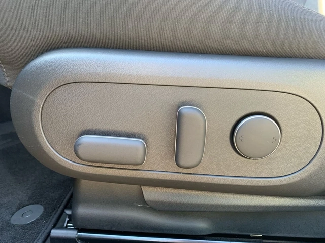 Hyundai Ioniq 5 84 kWh ACC Winter Pack Blind spot - автомобили, коли, обяви за нови и употребявани 11