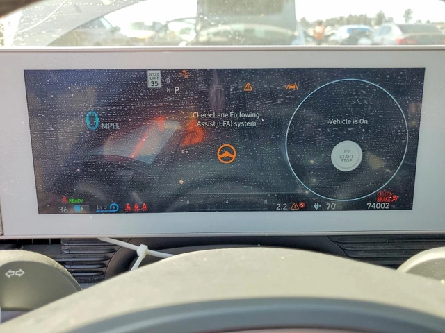 Hyundai Ioniq 5 SEL* RWD* ПЪЛНА ИСТОРИЯ - автомобили, коли, обяви за нови и употребявани 8