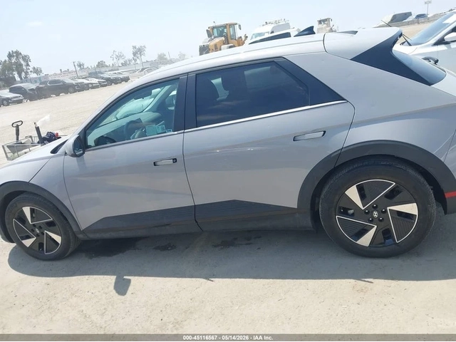 Hyundai Ioniq 5 SE - автомобили, коли, обяви за нови и употребявани 11