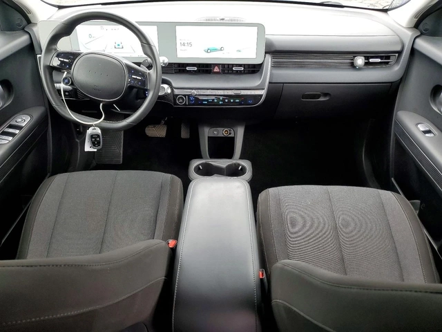 Hyundai Ioniq 5 SE - автомобили, коли, обяви за нови и употребявани 7