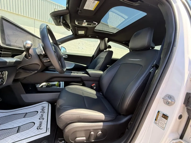 Hyundai IONIQ IONIQ 6 - автомобили, коли, обяви за нови и употребявани 14