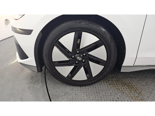 Hyundai Ioniq 6 * LONG RANGE* EXCLUSIVE* КОЖА* ПОДГРЕВ* ОБДУХВАНЕ* - автомобили, коли, обяви за нови и употребявани 16