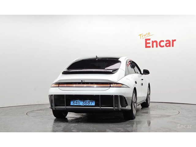 Hyundai Ioniq 6 * LONG RANGE* EXCLUSIVE* КОЖА* ПОДГРЕВ* ОБДУХВАНЕ* - автомобили, коли, обяви за нови и употребявани 3