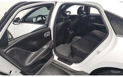 Hyundai Ioniq 6 * LONG RANGE* EXCLUSIVE* КОЖА* ПОДГРЕВ* ОБДУХВАНЕ* - автомобили, коли, обяви за нови и употребявани 8