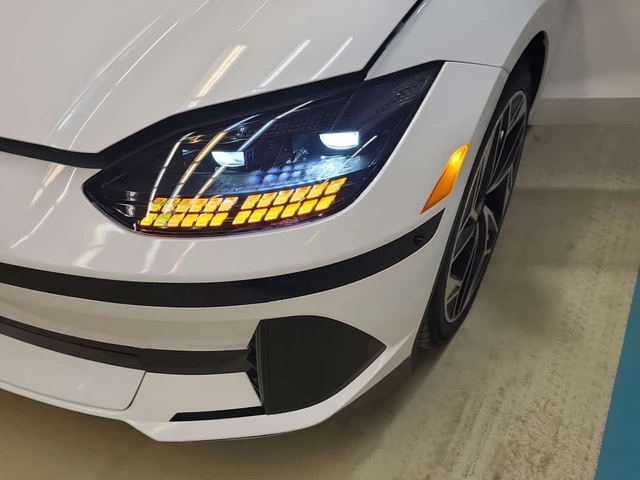 Hyundai Ioniq 6 * Preferred * 2 КЛЮЧА* PANO* ПОДГРЕВ* - автомобили, коли, обяви за нови и употребявани 12