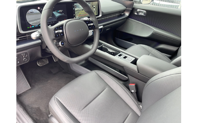 Hyundai Ioniq 6 4x4/77, 4kw/UNIQ-paket/585km-пробег - автомобили, коли, обяви за нови и употребявани 8