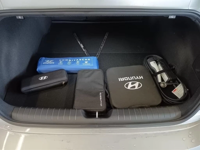 Hyundai Ioniq 6 77kWh AWD UNIQ 360* Matrix DISTR HUD Winter Pack+ - автомобили, коли, обяви за нови и употребявани 10