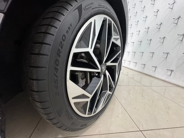 Hyundai Ioniq 6 AWD UNIQ 77kWh 360* BOSE DISTR HUD Winter Package+ - автомобили, коли, обяви за нови и употребявани 2
