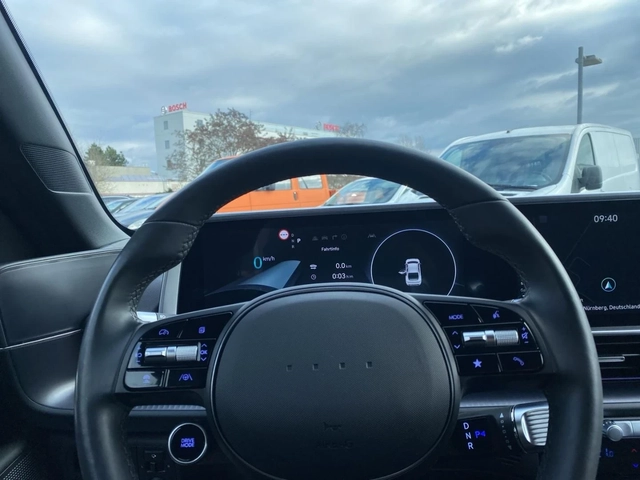 Hyundai Ioniq 6 Techniq 77kWh RWD DIST MATRIX 360 HUD Winter Pack+ - автомобили, коли, обяви за нови и употребявани 9