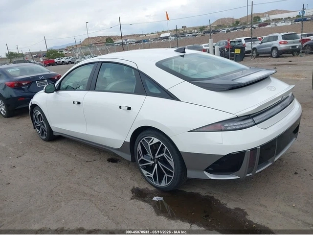 Hyundai Ioniq 6 SEL - автомобили, коли, обяви за нови и употребявани 2