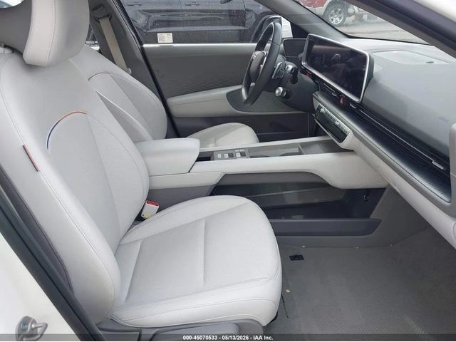 Hyundai Ioniq 6 SEL - автомобили, коли, обяви за нови и употребявани 4