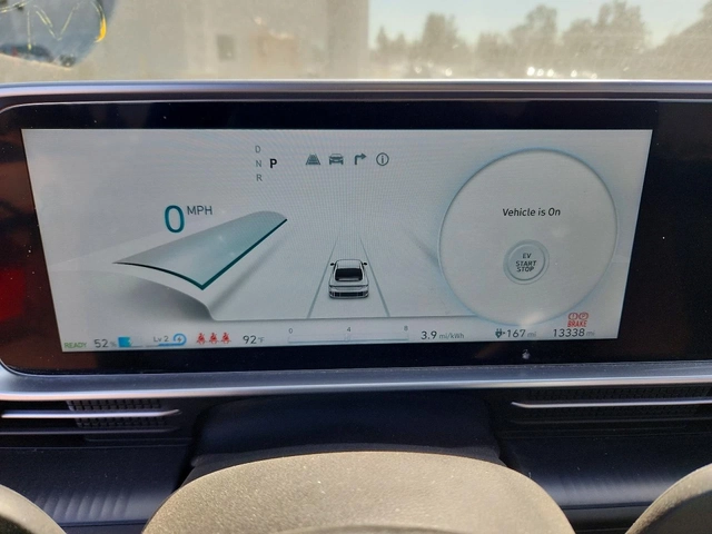 Hyundai Ioniq 6 SE - автомобили, коли, обяви за нови и употребявани 8