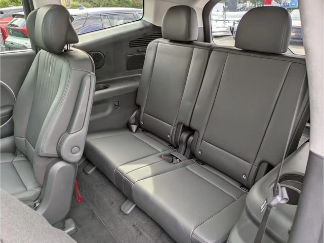 Hyundai IONIQ 9 UNIQ AWD 6 Seats PANO 360* DISTR HUD Winter Pack+ - автомобили, коли, обяви за нови и употребявани 13