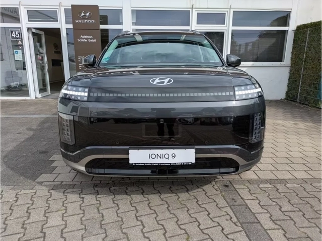 Hyundai IONIQ 9 UNIQ AWD 6 Seats PANO 360* DISTR HUD Winter Pack+ - автомобили, коли, обяви за нови и употребявани 1