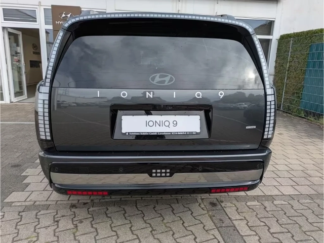 Hyundai IONIQ 9 UNIQ AWD 6 Seats PANO 360* DISTR HUD Winter Pack+ - автомобили, коли, обяви за нови и употребявани 2