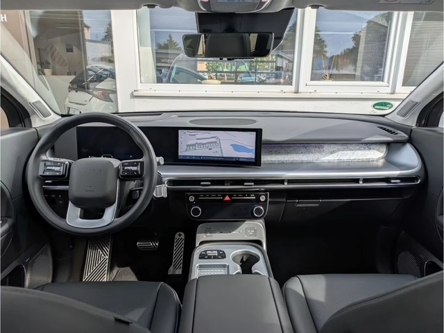 Hyundai IONIQ 9 UNIQ AWD 6 Seats PANO 360* DISTR HUD Winter Pack+ - автомобили, коли, обяви за нови и употребявани 4