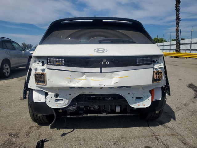 Hyundai Ioniq Rear-wheel drive - автомобили, коли, обяви за нови и употребявани 5