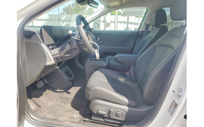 Hyundai Ioniq Rear-wheel drive - автомобили, коли, обяви за нови и употребявани 6