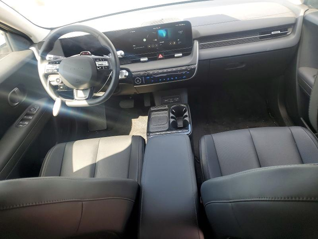Hyundai Ioniq Rear-wheel drive - автомобили, коли, обяви за нови и употребявани 7
