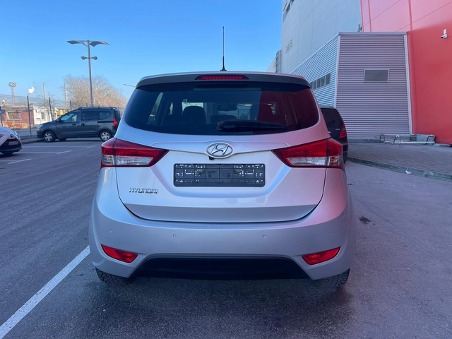 Hyundai Ix20 1.6 CRDI ПАНОРАМА-НАВИГАЦИЯ-КАМЕРА-КОЖА - автомобили, коли, обяви за нови и употребявани 5