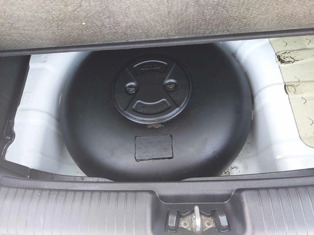 Hyundai Ix20 1,4i 90ps ГАЗ/БЕНЗИН - автомобили, коли, обяви за нови и употребявани 14