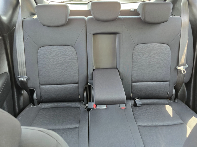 Hyundai Ix20 1.4GRDI-6 СКОРОСТИ - автомобили, коли, обяви за нови и употребявани 12