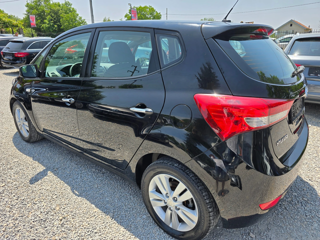 Hyundai Ix20 1.4GRDI-6 СКОРОСТИ - автомобили, коли, обяви за нови и употребявани 3